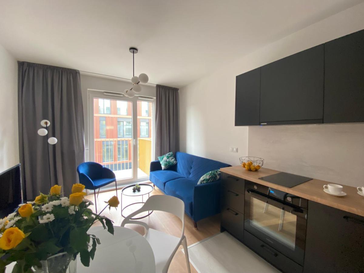 Apartamenty Fuzja - Komfortowe Mieszkania Blisko Centrum Lodzi Garaz Buitenkant foto