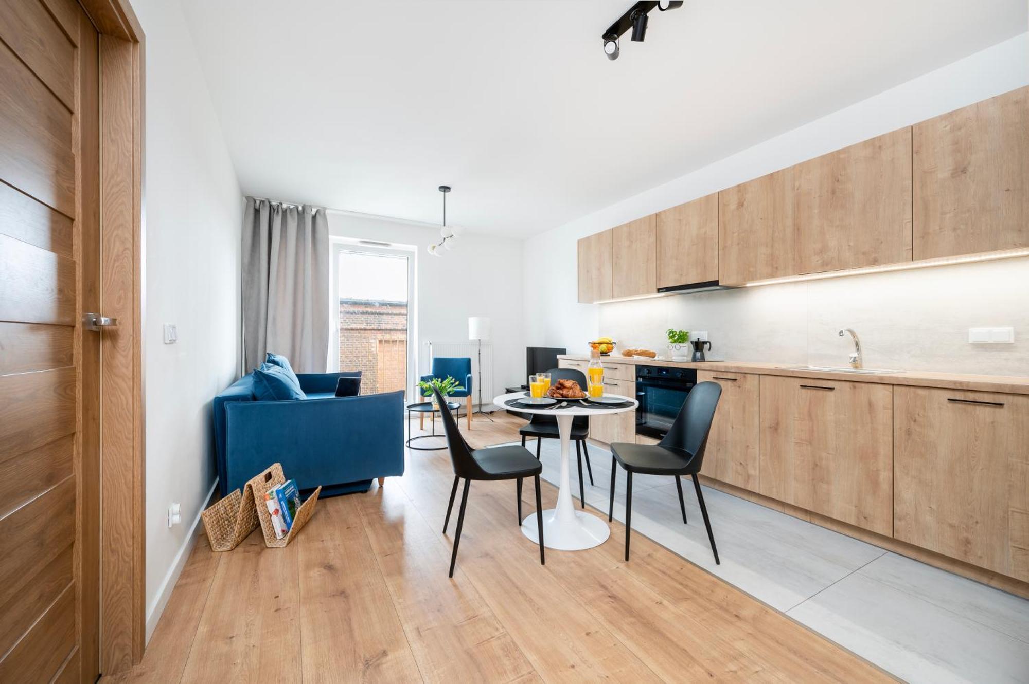 Apartamenty Fuzja - Komfortowe Mieszkania Blisko Centrum Lodzi Garaz Buitenkant foto