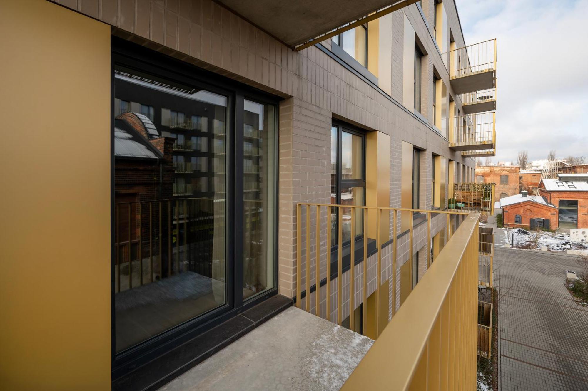 Apartamenty Fuzja - Komfortowe Mieszkania Blisko Centrum Lodzi Garaz Buitenkant foto