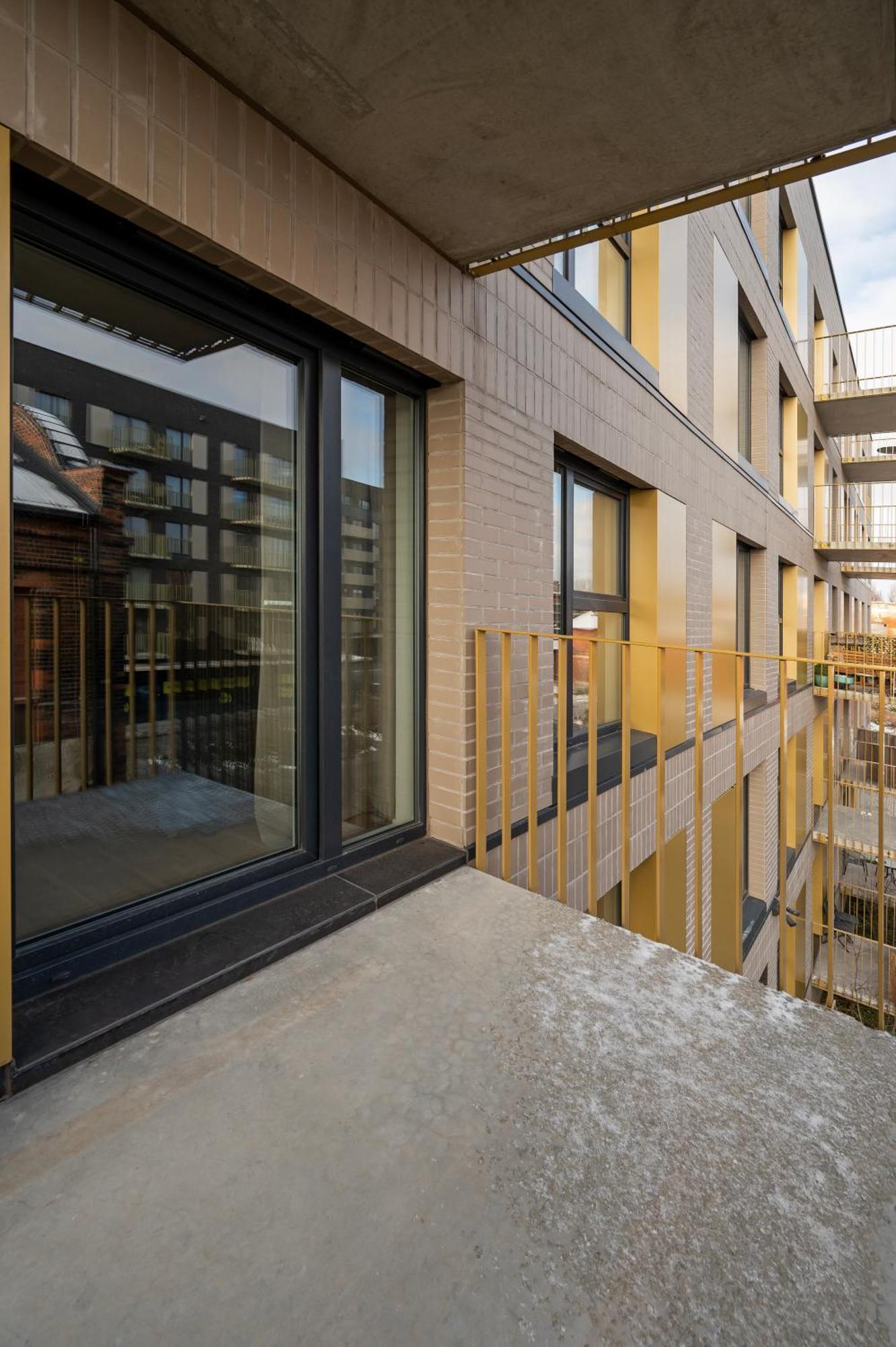 Apartamenty Fuzja - Komfortowe Mieszkania Blisko Centrum Lodzi Garaz Buitenkant foto