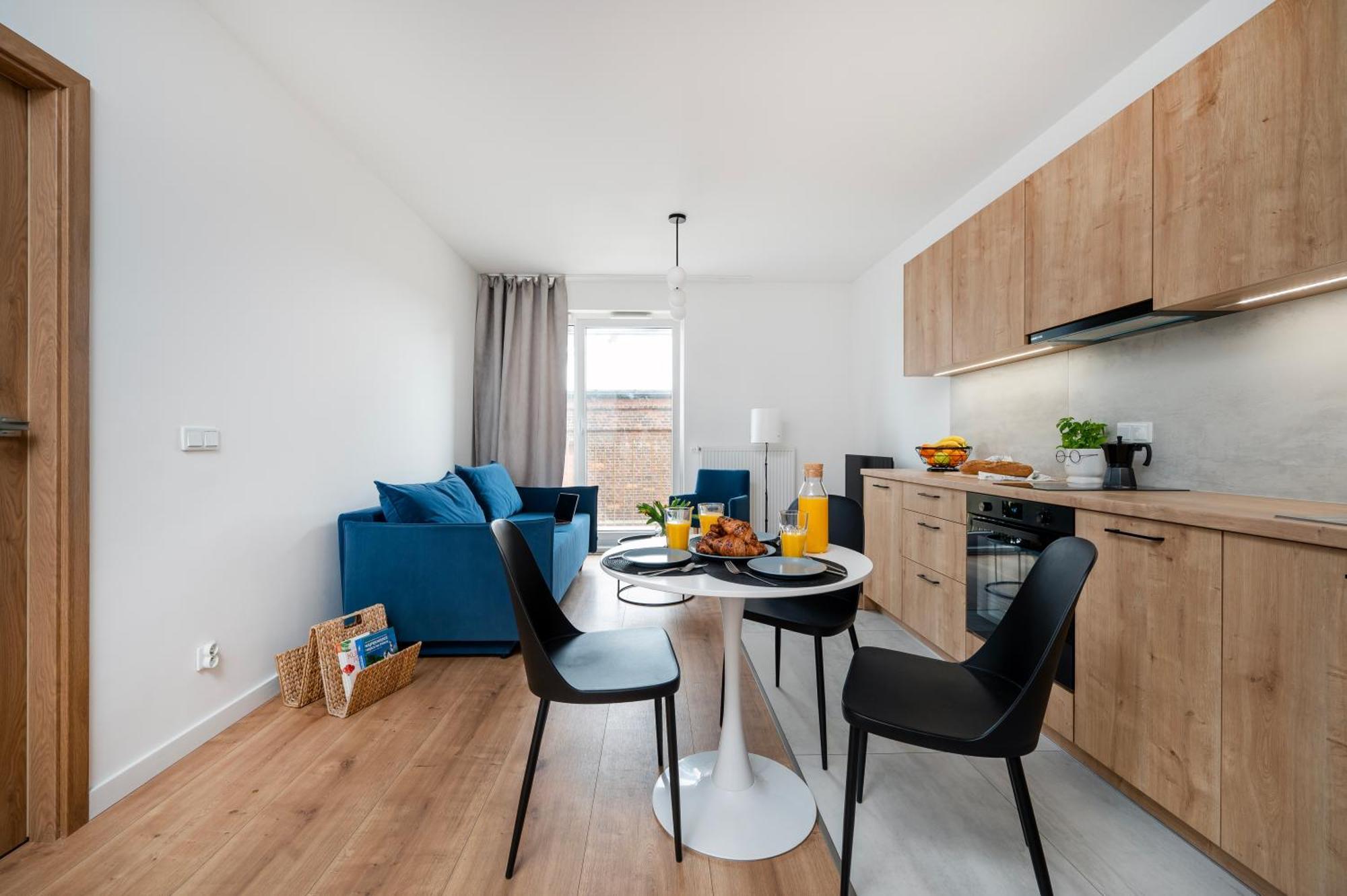 Apartamenty Fuzja - Komfortowe Mieszkania Blisko Centrum Lodzi Garaz Buitenkant foto